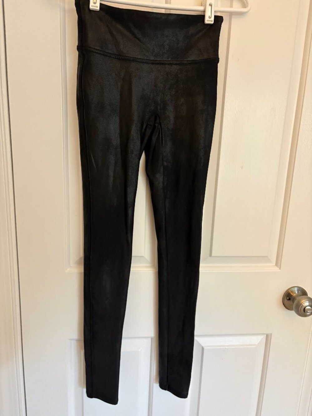 Spanx Black and Gray Camo Leggings, Size XS
